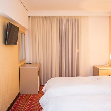 Santa Quaranta Premium Resort Sarande Ngoại thất bức ảnh