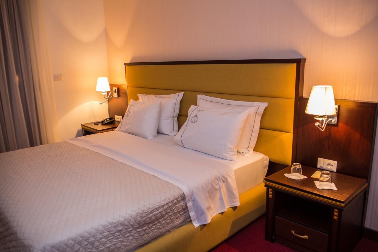 Santa Quaranta Premium Resort Sarande Ngoại thất bức ảnh