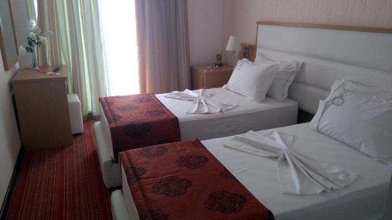 Santa Quaranta Premium Resort Sarande Ngoại thất bức ảnh